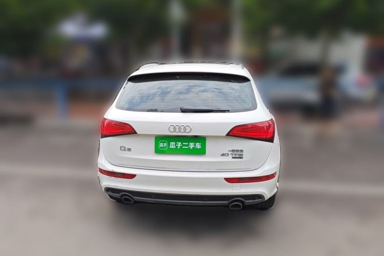 Used Audi Q5 2017 Plus 40 TFSI Ambition Model Exterior 4