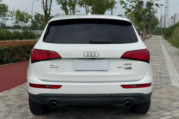 Used Audi Q5 2017 40 TFSI Comfort Model Exterior 4