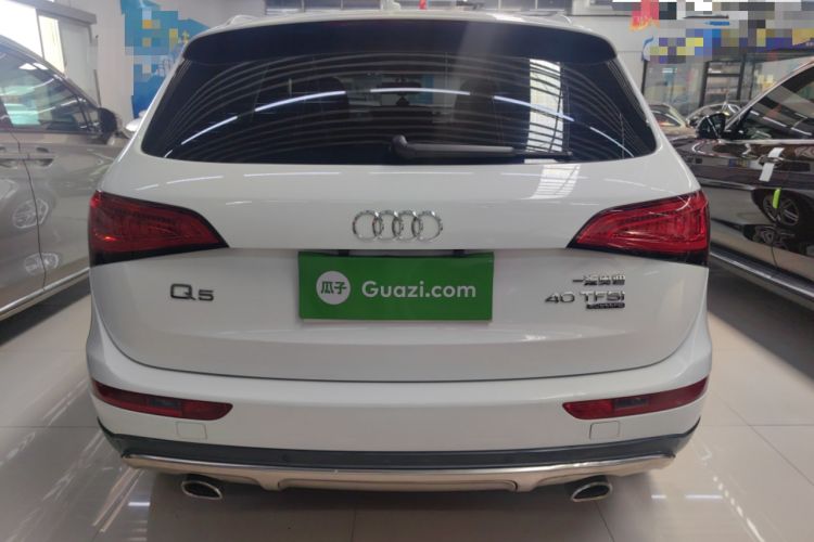 Used Audi Q5 2017 Plus 40 TFSI Technology Model Exterior 4