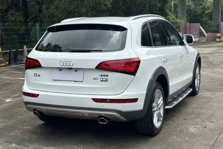 Used Audi Q5 2017 Plus 40 TFSI Technology Model Exterior 5