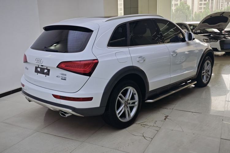 Used Audi Q5 2017 Plus 40 TFSI Technology Model Exterior 5