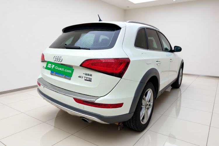 Used Audi Q5 2017 Plus 40 TFSI Technology Model Exterior 5