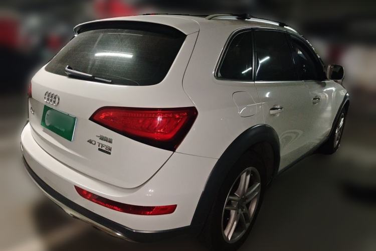 Used Audi Q5 2017 Plus 40 TFSI Technology Model Exterior 5