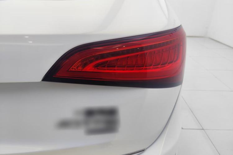 Used Audi Q5 2017 40 TFSI Ambition Edition Exterior 6