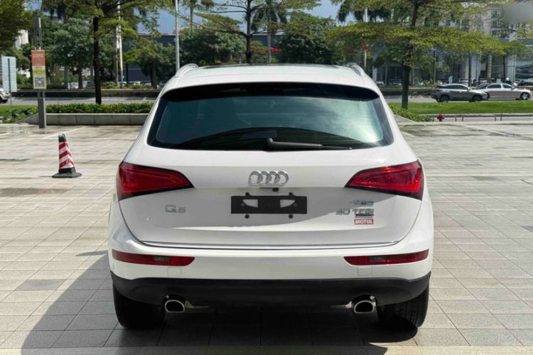 Used Audi Q5 2017 40 TFSI Technology Edition Exterior 6