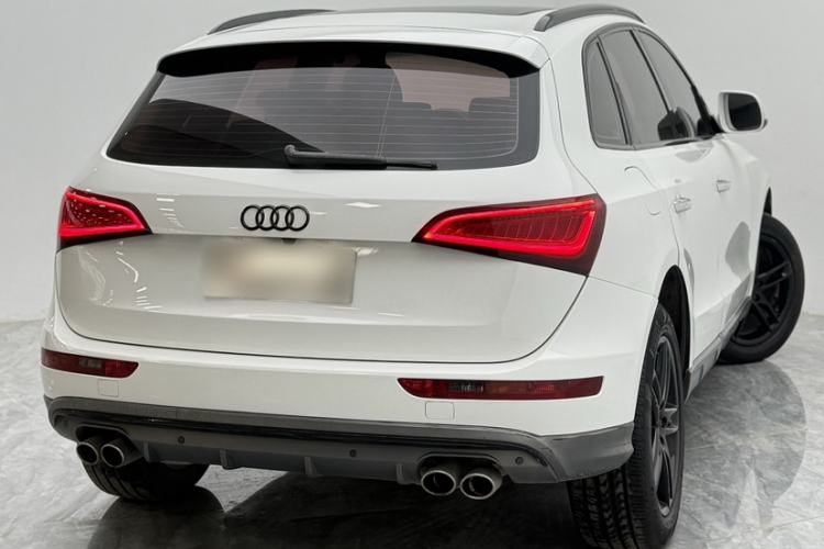 Used Audi Q5 2017 Plus 40 TFSI Technology Model Exterior 7