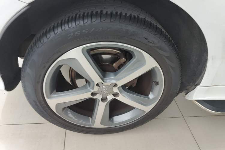 Used Audi Q5 2017 40 TFSI Dynamic Edition Exterior 8