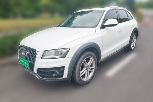 Used Audi Q5 2017 Plus 40 TFSI Technology Model