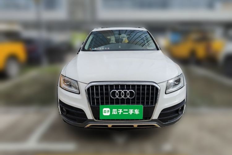 Used Audi Q5 2017 Plus 40 TFSI Technology Model Front
