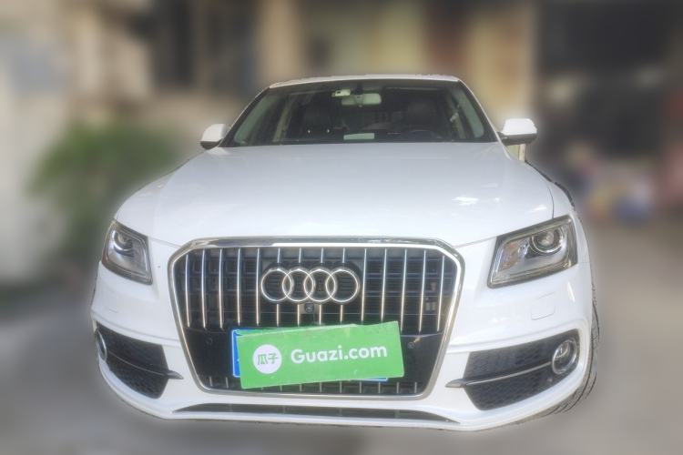 Used Audi Q5 2017 Plus 40 TFSI Ambition Model Front