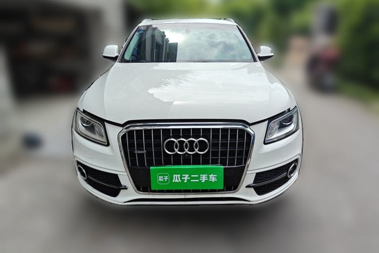 Used Audi Q5 2017 Plus 40 TFSI Ambition Model Front