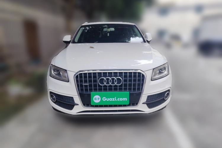 Used Audi Q5 2017 Plus 40 TFSI Ambition Model Front