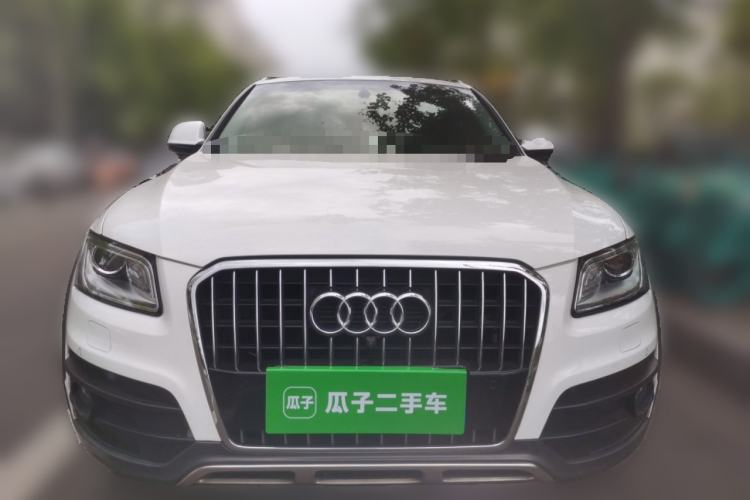 Used Audi Q5 2017 Plus 40 TFSI Technology Model Front