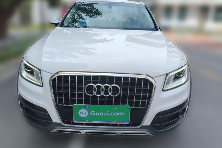 Used Audi Q5 2017 Plus 40 TFSI Technology Model Front