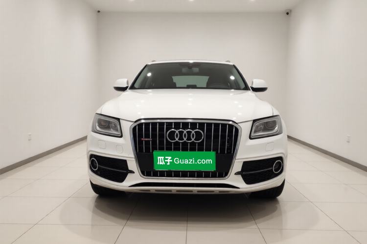 Used Audi Q5 2017 Plus 40 TFSI Ambition Model Front