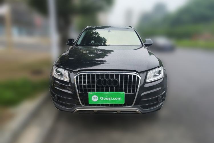 Used Audi Q5 2017 Plus 40 TFSI Technology Model Front