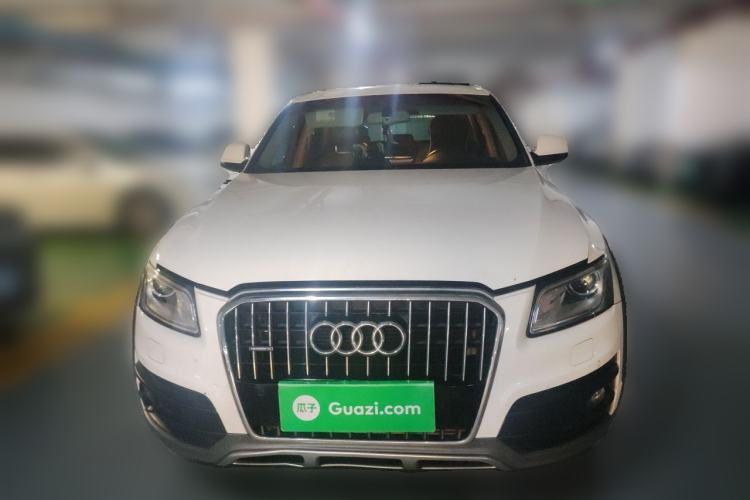 Used Audi Q5 2017 Plus 40 TFSI Technology Model Front