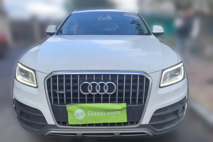 Used Audi Q5 2017 Plus 40 TFSI Technology Model Front