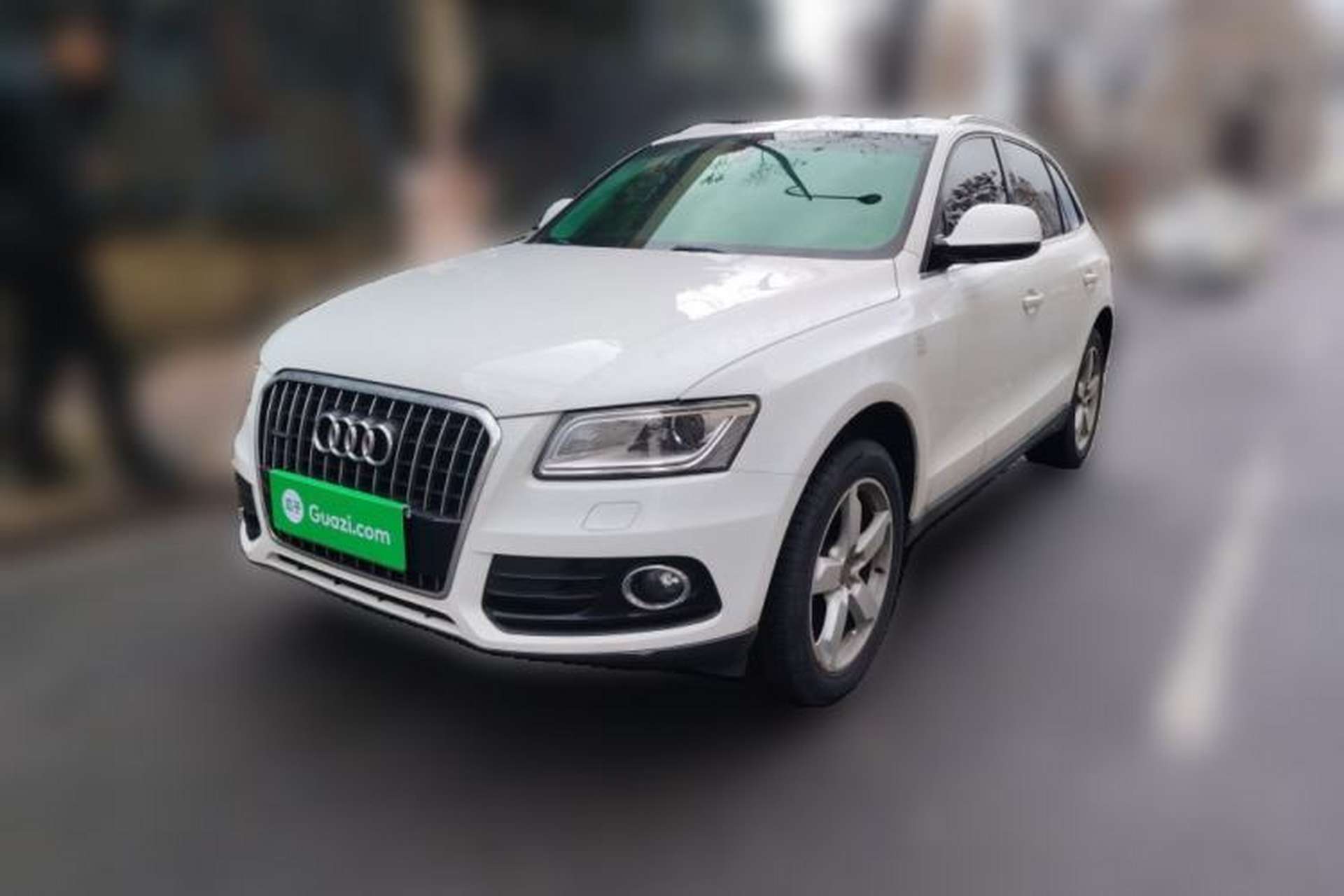 Used Audi Q5 2017 40 TFSI Ambition Edition Front Left 45 Deg