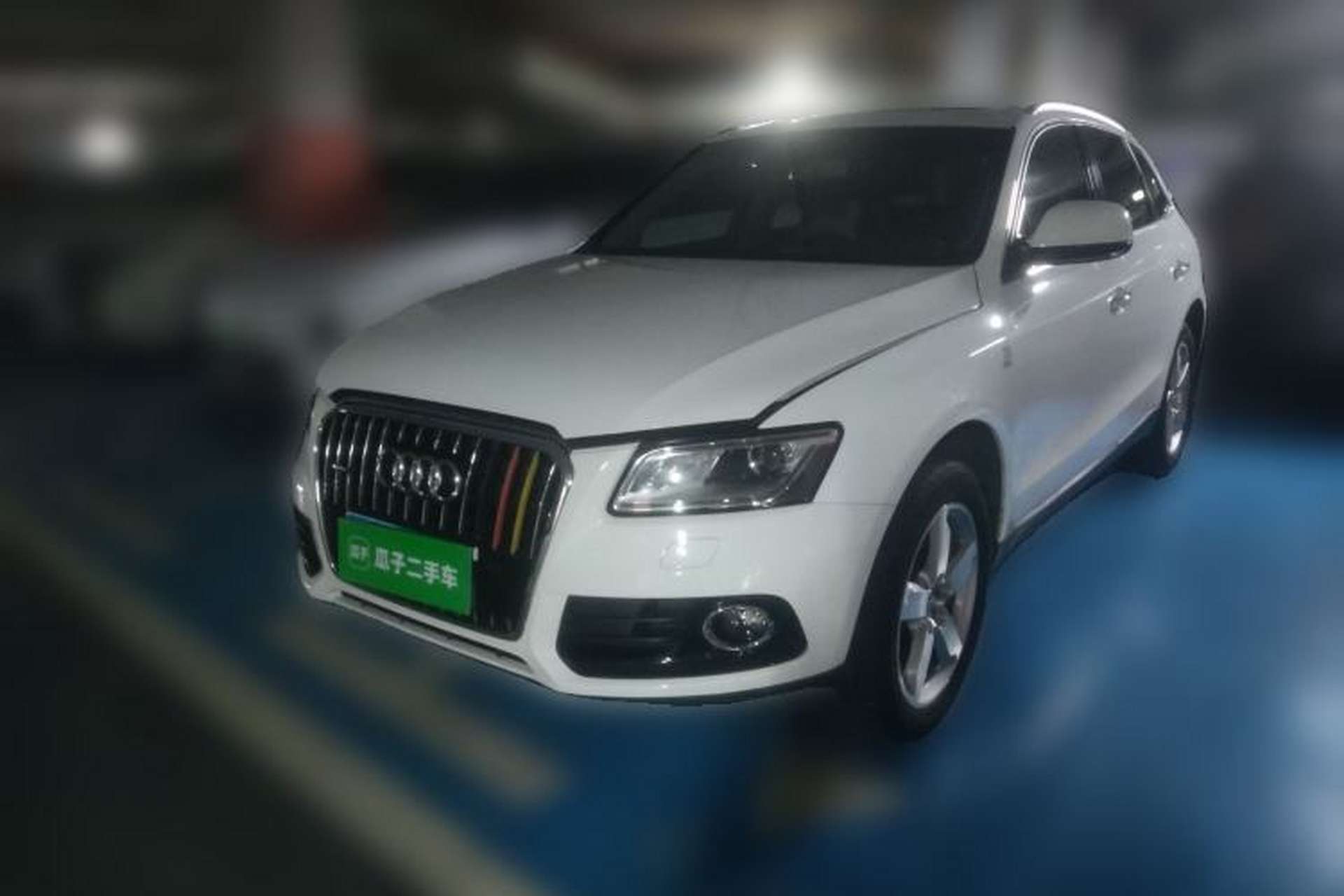 Used Audi Q5 2017 40 TFSI Ambition Edition Front Left 45 Deg