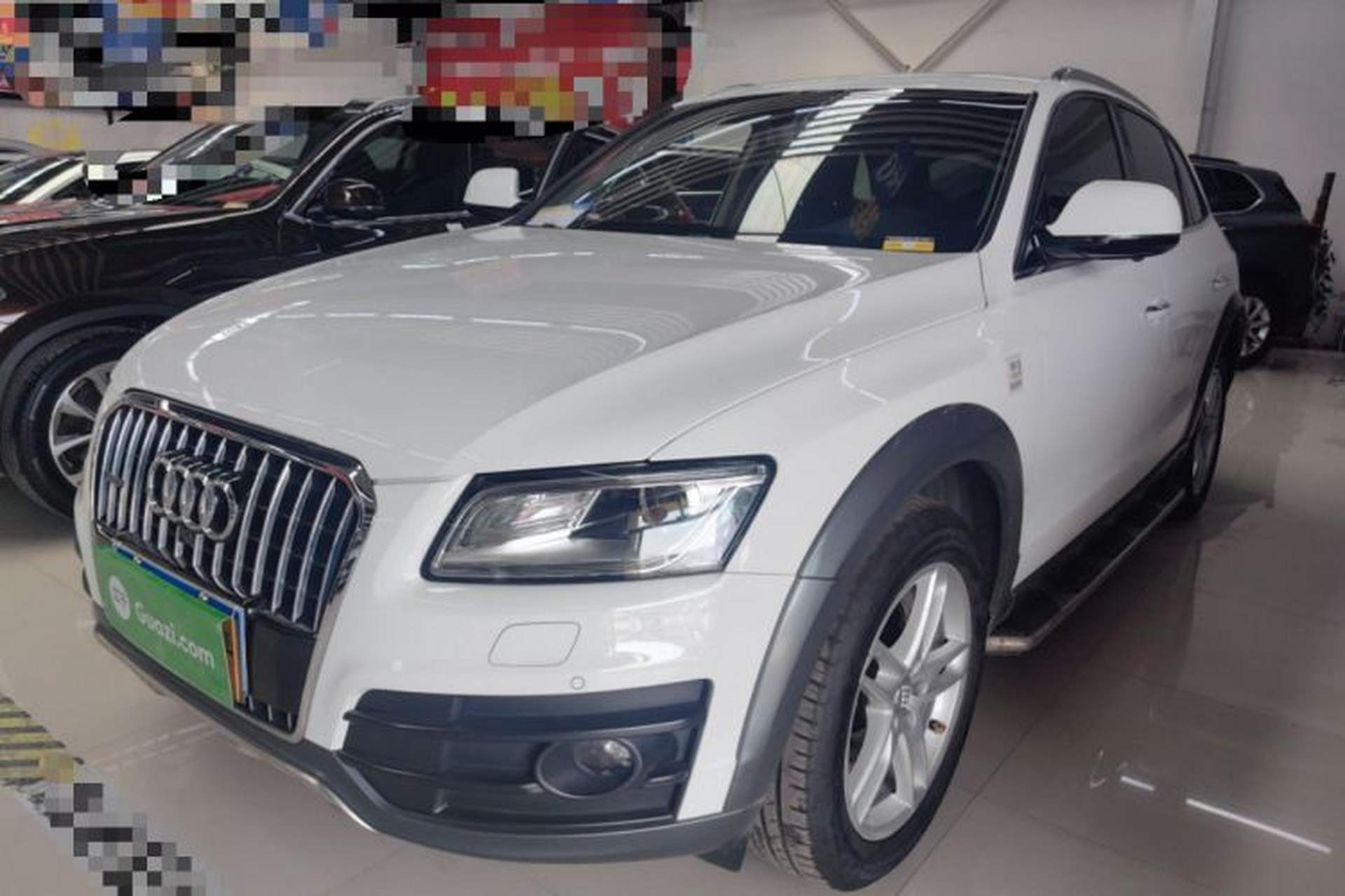 Used Audi Q5 2017 Plus 40 TFSI Technology Model Front Left 45 Deg