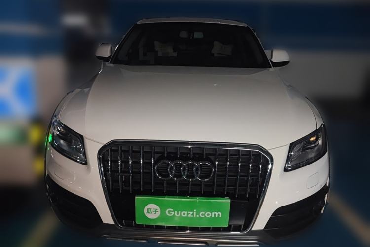 Used Audi Q5 2017 Plus 40 TFSI Technology Model Front