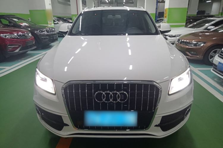 Used Audi Q5 2017 Plus 40 TFSI Ambition Model Front