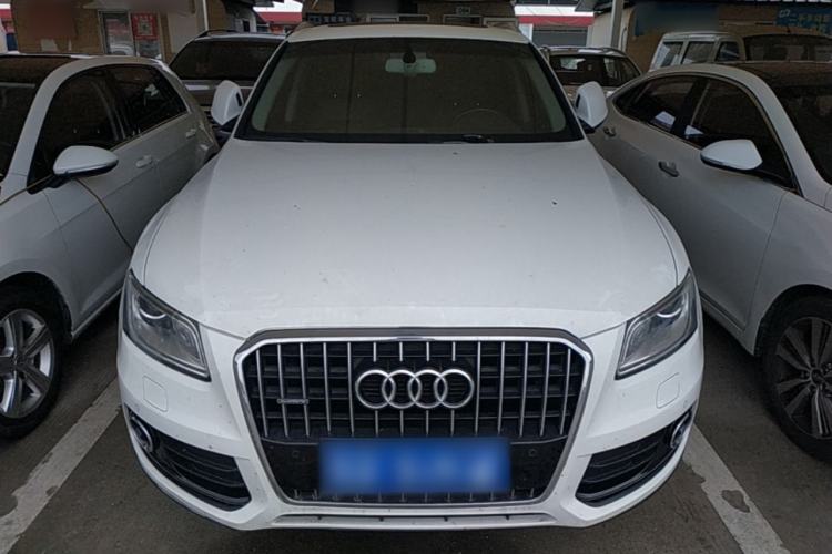 Used Audi Q5 2017 40 TFSI Comfort Model Front