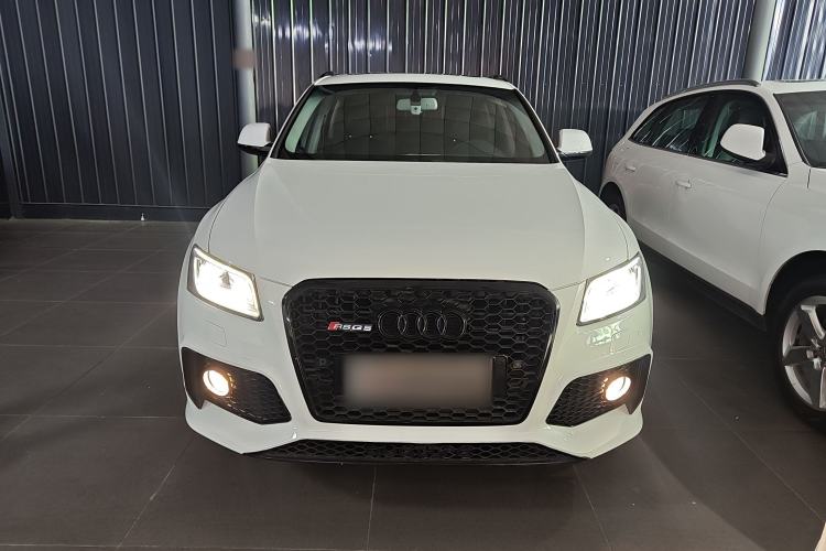 Used Audi Q5 2017 Plus 40 TFSI Technology Model Front