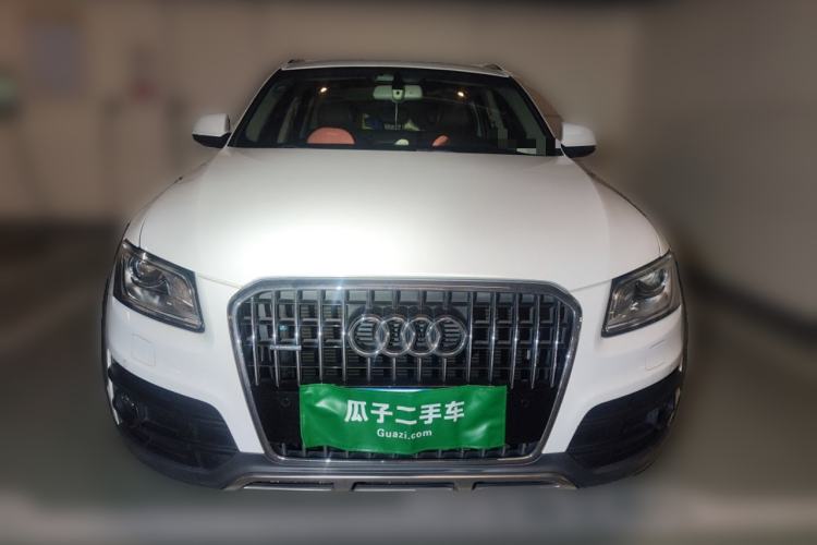 Used Audi Q5 2017 Plus 40 TFSI Technology Model Front