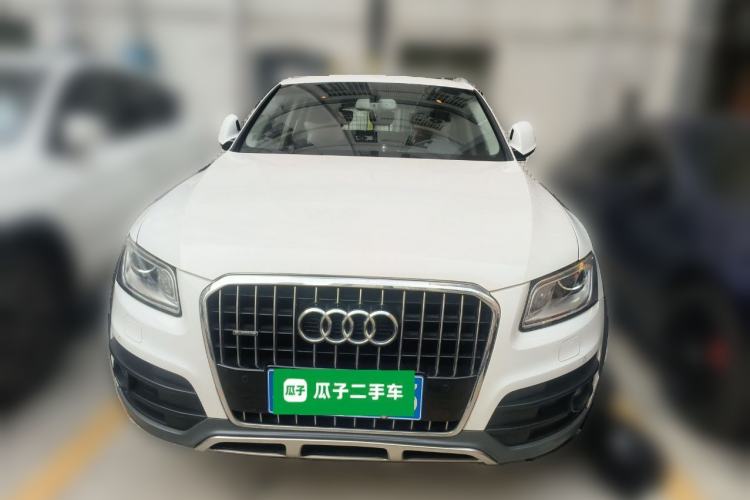 Used Audi Q5 2017 Plus 40 TFSI Technology Model Front