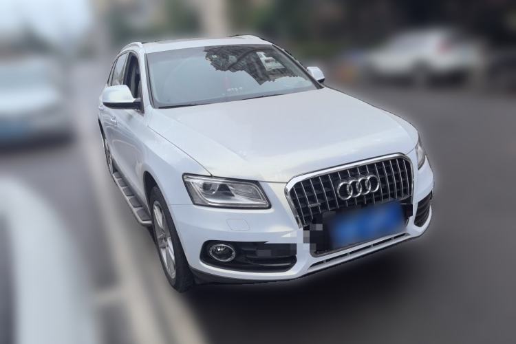 Used Audi Q5 2017 40 TFSI Technology Edition Front Right 45 Deg