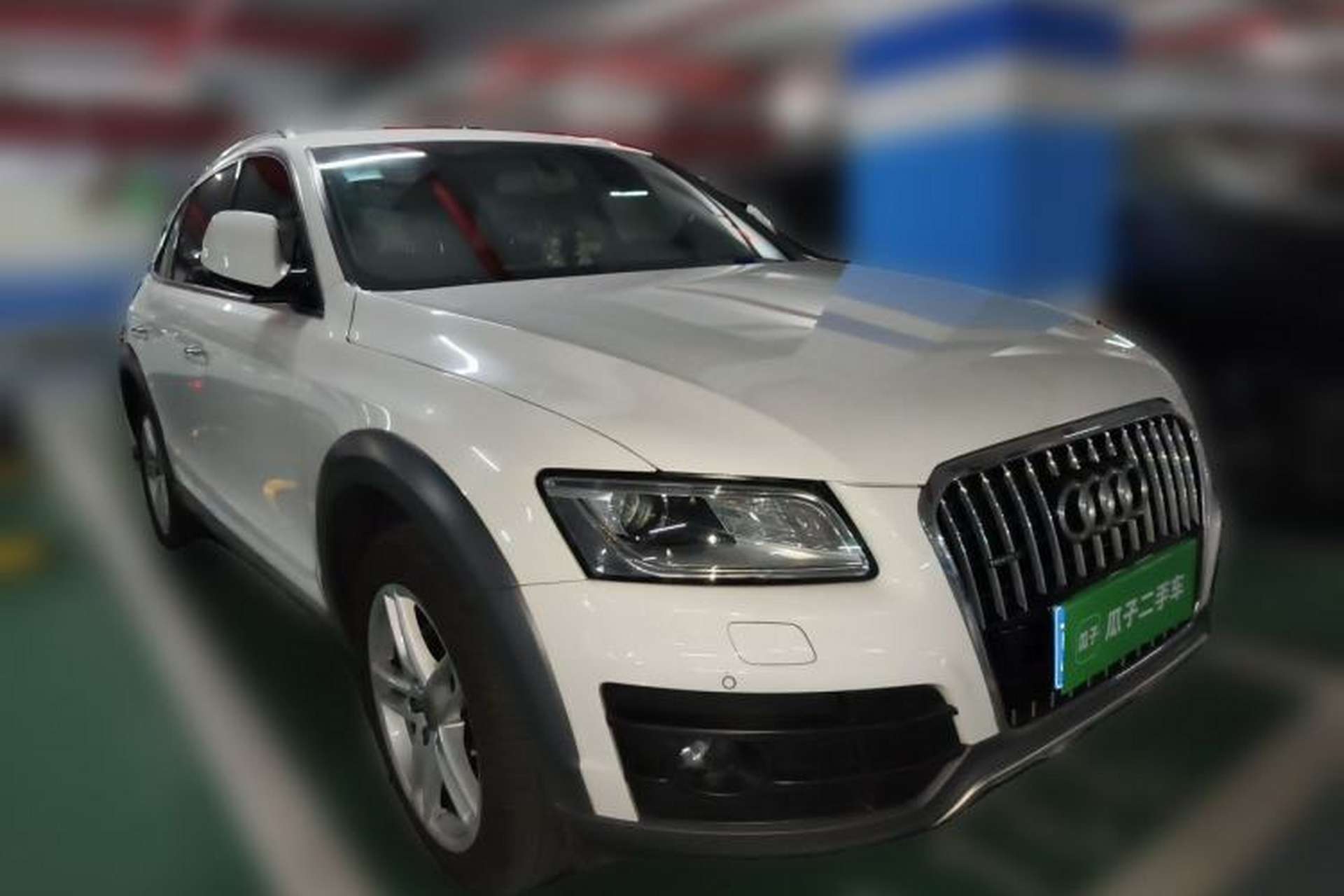 Used Audi Q5 2017 Plus 40 TFSI Technology Model Front Right 45 Deg