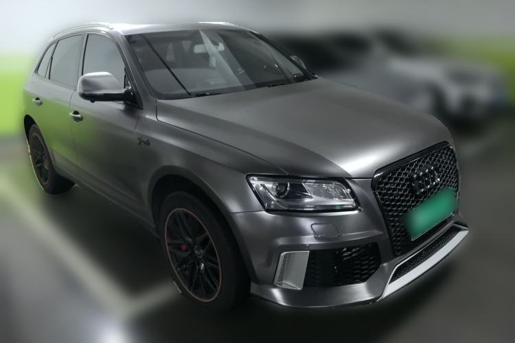 Used Audi Q5 2017 40 TFSI Ambition Edition Front Right 45 Deg