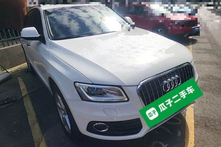 Used Audi Q5 2017 40 TFSI Ambition Edition Front Right 45 Deg