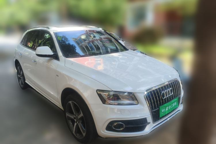Used Audi Q5 2017 40 TFSI Dynamic Edition Front Right 45 Deg