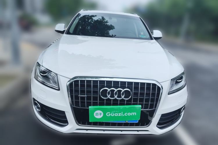 Used Audi Q5 2017 40 TFSI Comfort Model Front