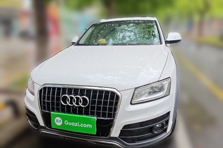 Used Audi Q5 2017 Plus 40 TFSI Technology Model Front