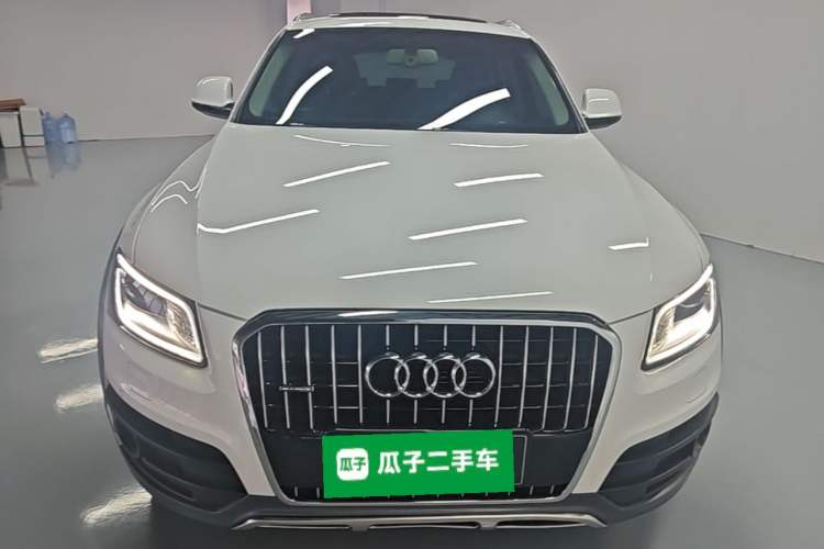 Used Audi Q5 2017 Plus 40 TFSI Technology Model Front