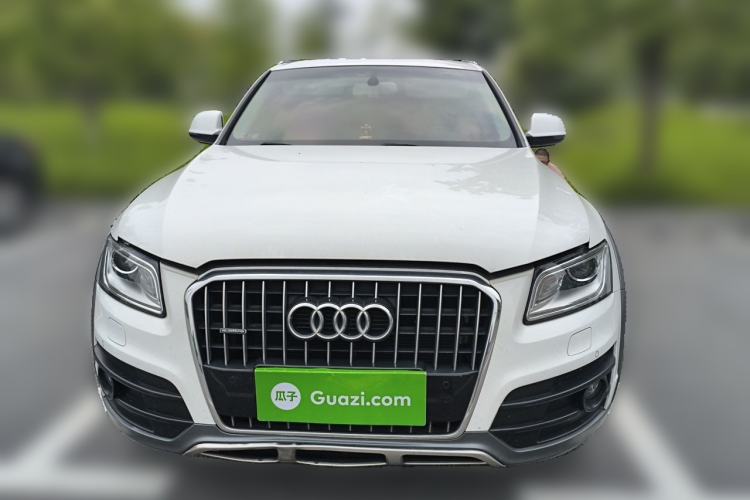 Used Audi Q5 2017 Plus 40 TFSI Technology Model Front