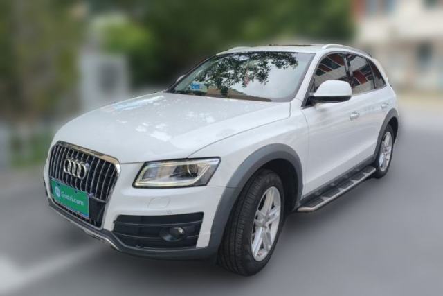 Used Audi Q5 2017 Plus 40 TFSI Technology Model