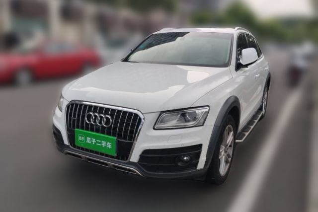 Used Audi Q5 2017 Plus 40 TFSI Technology Model