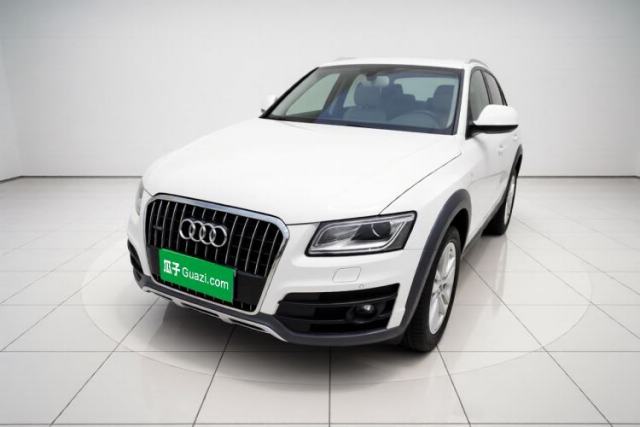 Used Audi Q5 2017 Plus 40 TFSI Technology Model