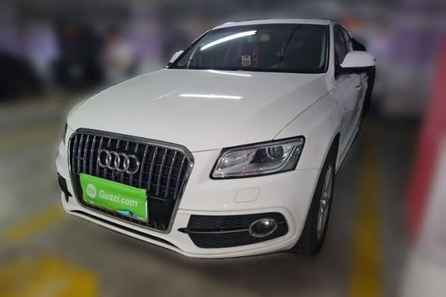 Used Audi Q5 2017 Plus 40 TFSI Ambition Model