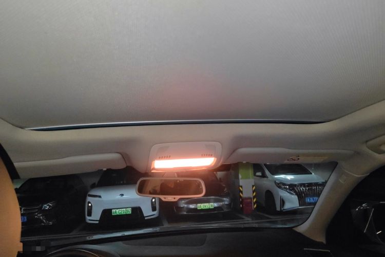 Used Audi Q5 2017 Plus 40 TFSI Technology Model Headliner