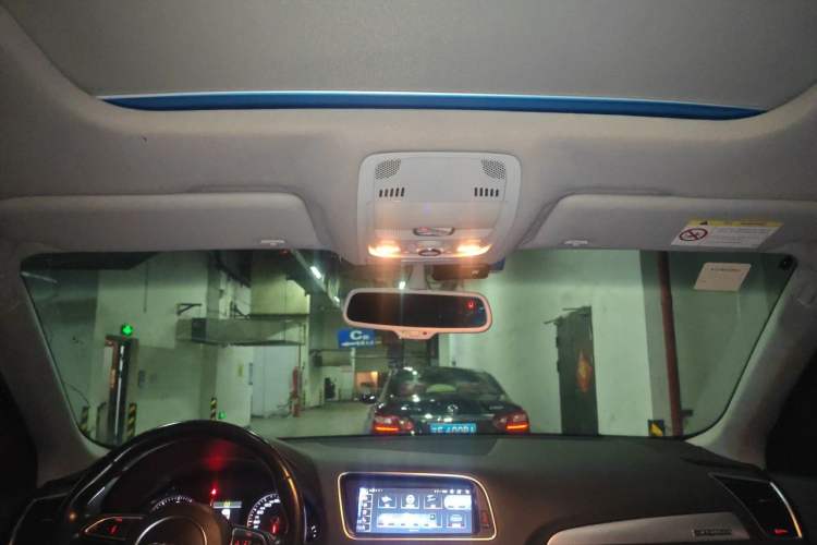 Used Audi Q5 2017 40 TFSI Technology Edition Headliner
