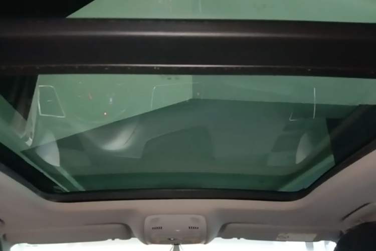 Used Audi Q5 2017 Plus 40 TFSI Technology Model Headliner