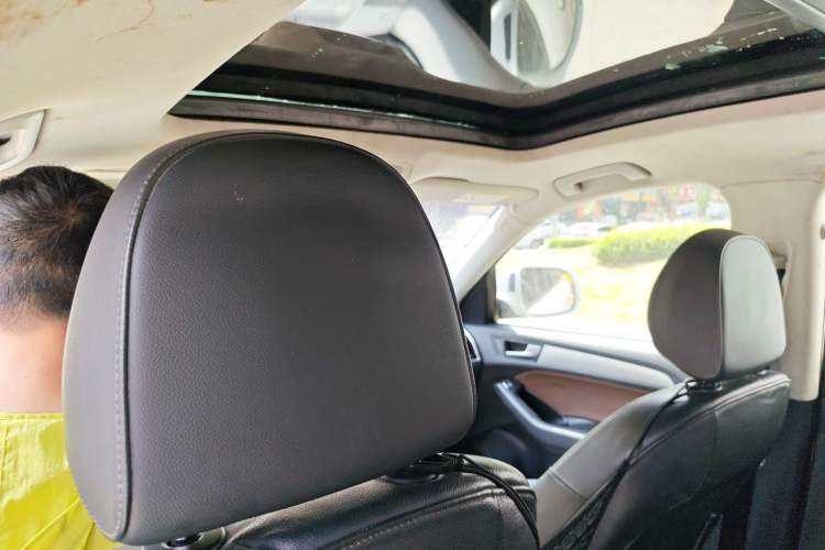 Used Audi Q5 2017 40 TFSI Technology Edition Headliner