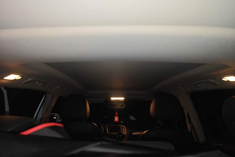 Used Audi Q5 2017 40 TFSI Ambition Edition Headliner