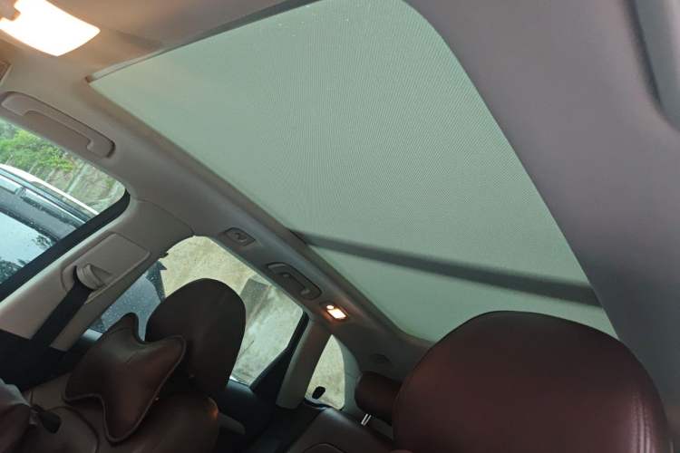 Used Audi Q5 2017 40 TFSI Comfort Model Headliner